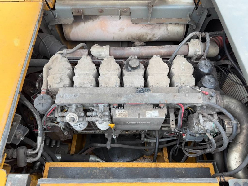 حفار زحاف Liebherr R944C - 19m Long Reach / EXTRA ARM INCLUDED: صورة 19 حفار زحاف Liebherr R944C - 19m Long Reach / EXTRA ARM INCLUDED: صورة 19