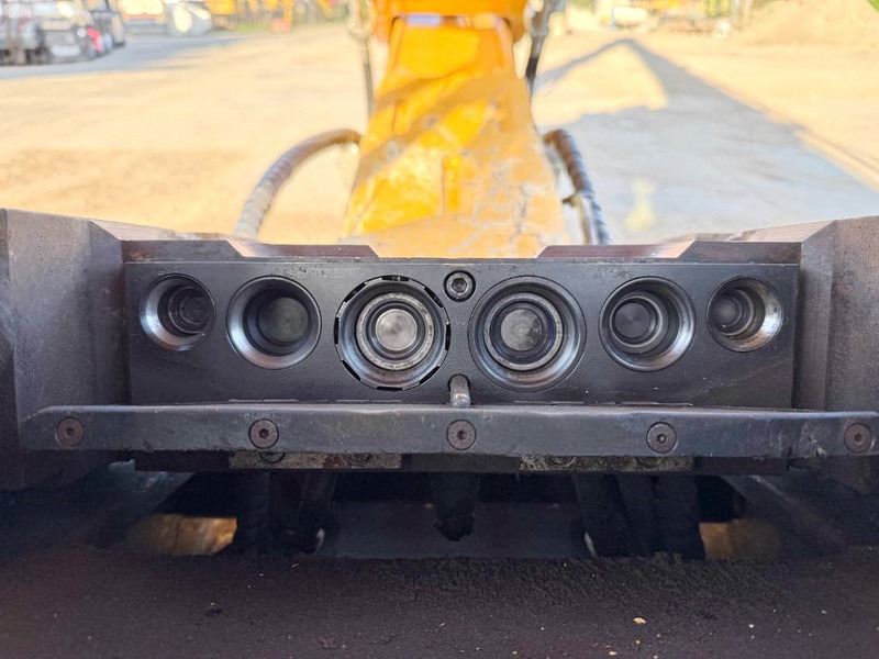 حفار زحاف Liebherr R944C UHD - 23 m Demolition / Hydr UC / OilQuick: صورة 17 حفار زحاف Liebherr R944C UHD - 23 m Demolition / Hydr UC / OilQuick: صورة 17