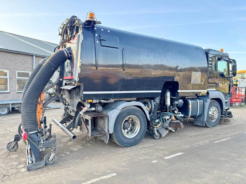 MAN MAN TGS18.320 - Dutch Sweeper Truck / Kehrwagen - سياره كنس شوارع: صورة 5 MAN MAN TGS18.320 - Dutch Sweeper Truck / Kehrwagen - سياره كنس شوارع: صورة 5