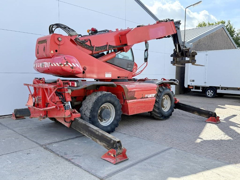 Manitou MRT2150+ Privilege - Remote Control / 4x4x4 / AC - رافعة تلسكوبية: صورة 5 Manitou MRT2150+ Privilege - Remote Control / 4x4x4 / AC - رافعة تلسكوبية: صورة 5