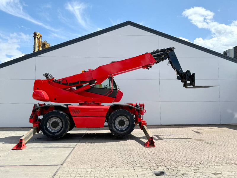 Manitou MRT2150+ Privilege - Remote Control / 4x4x4 / AC - رافعة تلسكوبية: صورة 5 Manitou MRT2150+ Privilege - Remote Control / 4x4x4 / AC - رافعة تلسكوبية: صورة 5