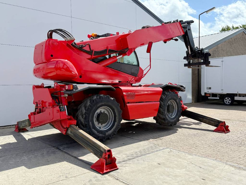 Manitou MRT2150+ Privilege - Remote Control / 4x4x4 / AC - رافعة تلسكوبية: صورة 4 Manitou MRT2150+ Privilege - Remote Control / 4x4x4 / AC - رافعة تلسكوبية: صورة 4