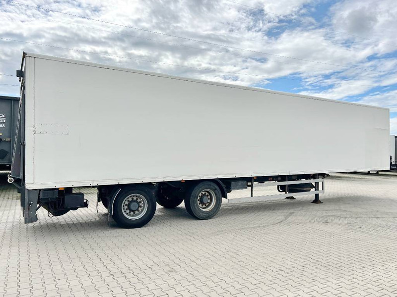 Pacton THD.230 - 2 Axles / Taillift - نصف مقطورة صندوق مغلق: صورة 4 Pacton THD.230 - 2 Axles / Taillift - نصف مقطورة صندوق مغلق: صورة 4
