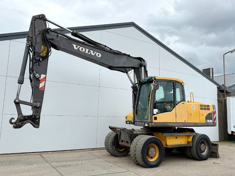 Volvo EW180C - Dutch Machine / Triple Boom - حفارة دولاب: صورة 2 Volvo EW180C - Dutch Machine / Triple Boom - حفارة دولاب: صورة 2