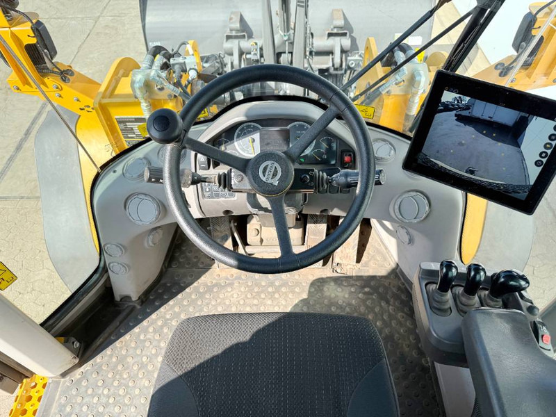 اللودر بعجل Volvo L110H - German Machine / High-tip Bucket / 3rd Fun: صورة 10