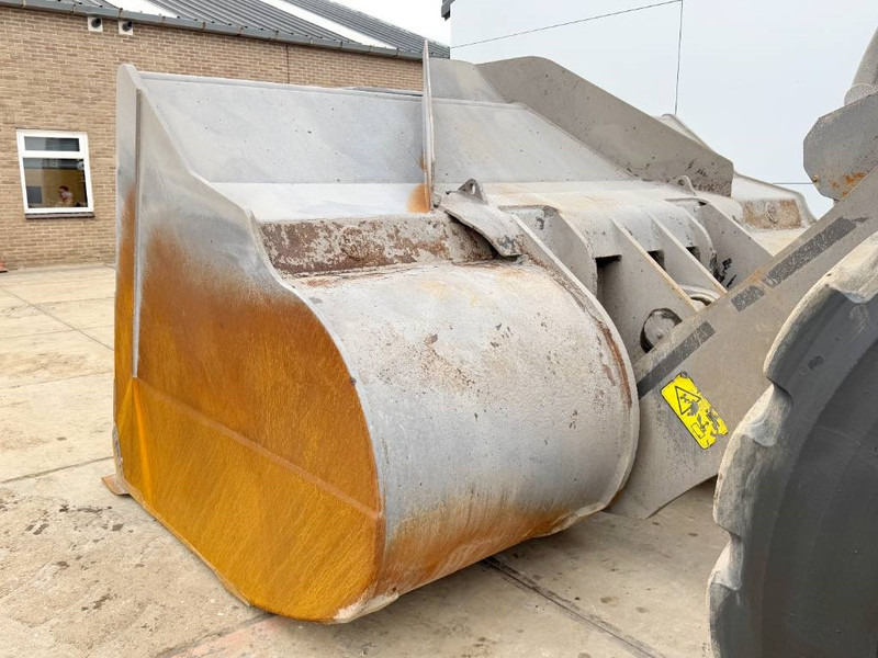 اللودر بعجل Volvo L350H - Dutch Machine / CDC Steering: صورة 14 اللودر بعجل Volvo L350H - Dutch Machine / CDC Steering: صورة 14