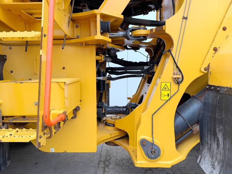 اللودر بعجل Volvo L350H - Dutch Machine / CDC Steering: صورة 19 اللودر بعجل Volvo L350H - Dutch Machine / CDC Steering: صورة 19