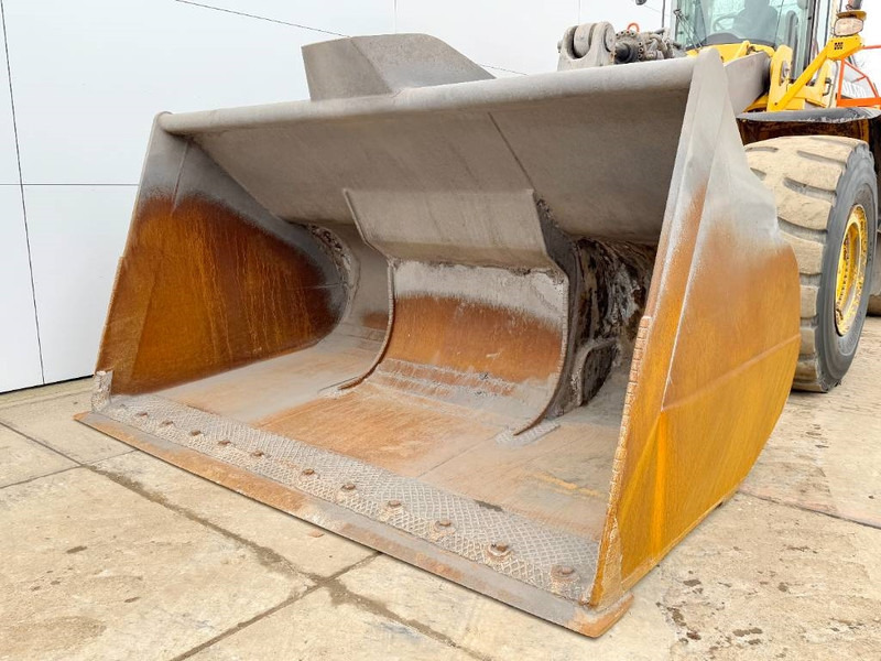 اللودر بعجل Volvo L350H - Dutch Machine / CDC Steering: صورة 12 اللودر بعجل Volvo L350H - Dutch Machine / CDC Steering: صورة 12