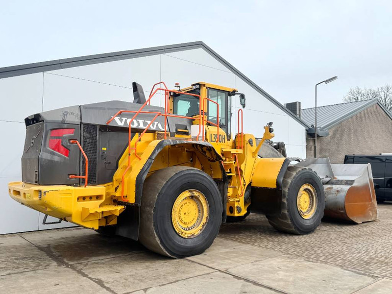 Volvo L350H - Dutch Machine / CDC Steering - اللودر بعجل: صورة 5 Volvo L350H - Dutch Machine / CDC Steering - اللودر بعجل: صورة 5