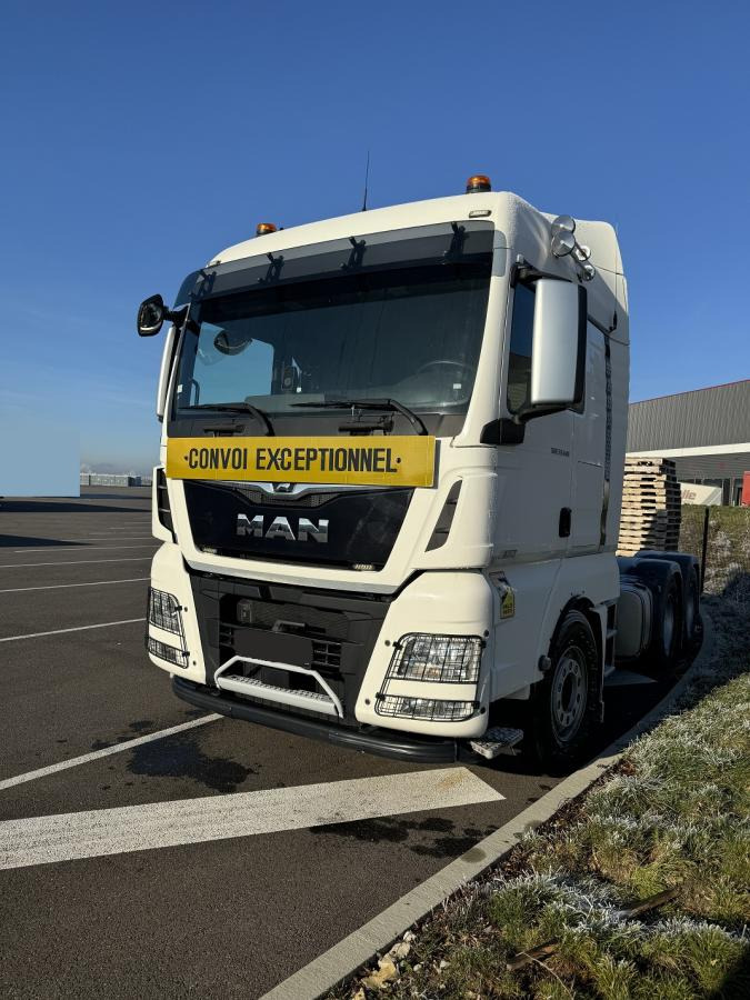 MAN TGX 33.640 - وحدة جر: صورة 1 MAN TGX 33.640 - وحدة جر: صورة 1