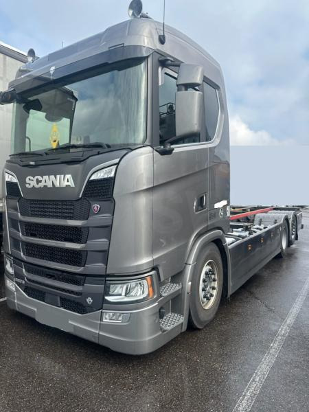 Scania S 590 - شاحنات الحاويات / جسم علوي قابل للتغيير شاحنة: صورة 2 Scania S 590 - شاحنات الحاويات / جسم علوي قابل للتغيير شاحنة: صورة 2
