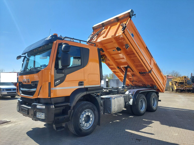 Iveco AT260XZ/HR - شاحنة قلاب: صورة 2 Iveco AT260XZ/HR - شاحنة قلاب: صورة 2
