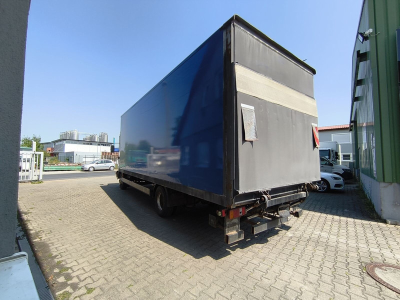 شاحنة مقفلة MAN LE 10.220: صورة 6