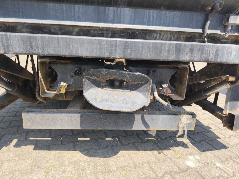 شاحنة مقفلة MAN LE 10.220: صورة 13