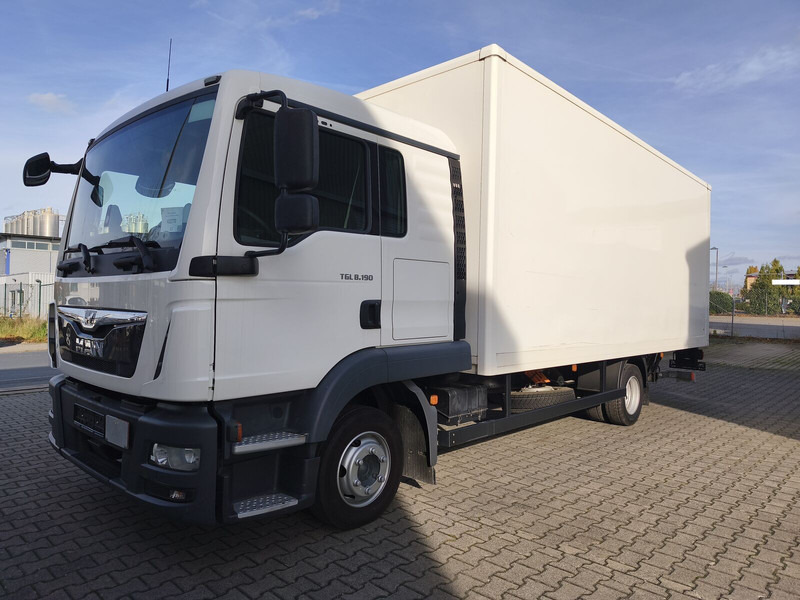 MAN TGL 8.190 Koffer gFH AHK LBW Euro 6 4x2 (11) TÜV NEU - شاحنة مقفلة: صورة 1 MAN TGL 8.190 Koffer gFH AHK LBW Euro 6 4x2 (11) TÜV NEU - شاحنة مقفلة: صورة 1