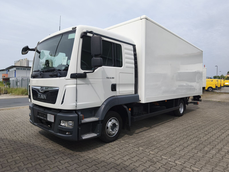 MAN TGL 8.190 Koffer gFH AHK LBW Euro 6 4x2 (11) - شاحنة مقفلة: صورة 1 MAN TGL 8.190 Koffer gFH AHK LBW Euro 6 4x2 (11) - شاحنة مقفلة: صورة 1