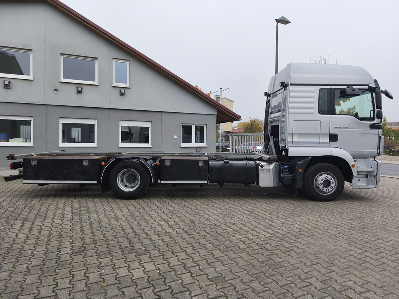 MAN TGM 12.290 BDF Euro 6 4x2 AHK (36) - شاحنة هيكل كابينة: صورة 4 MAN TGM 12.290 BDF Euro 6 4x2 AHK (36) - شاحنة هيكل كابينة: صورة 4