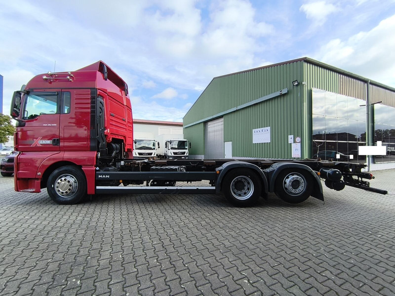 MAN TGX 26.500 BDF 6x2 Euro 6 Standard Lift+Lenk (29) - شاحنة هيكل كابينة: صورة 5 MAN TGX 26.500 BDF 6x2 Euro 6 Standard Lift+Lenk (29) - شاحنة هيكل كابينة: صورة 5