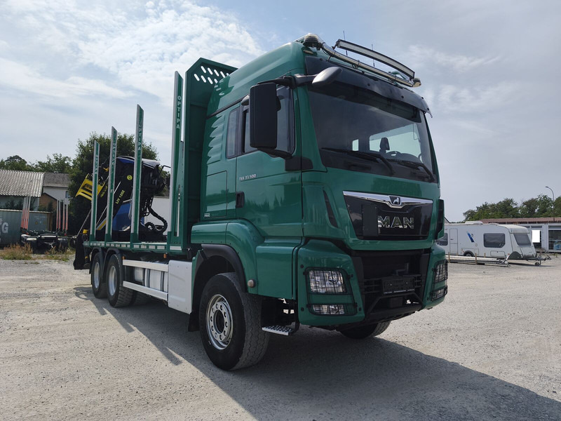 MAN TGX 33.500 Holz LKW Euro6 6x4 (9) - شاحنة قطع الأشجار, شاحنة كرين: صورة 2 MAN TGX 33.500 Holz LKW Euro6 6x4 (9) - شاحنة قطع الأشجار, شاحنة كرين: صورة 2
