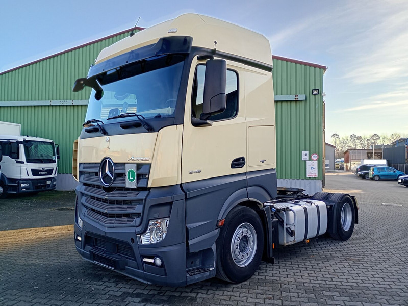 Mercedes-Benz Actros 1845 - وحدة جر: صورة 1 Mercedes-Benz Actros 1845 - وحدة جر: صورة 1