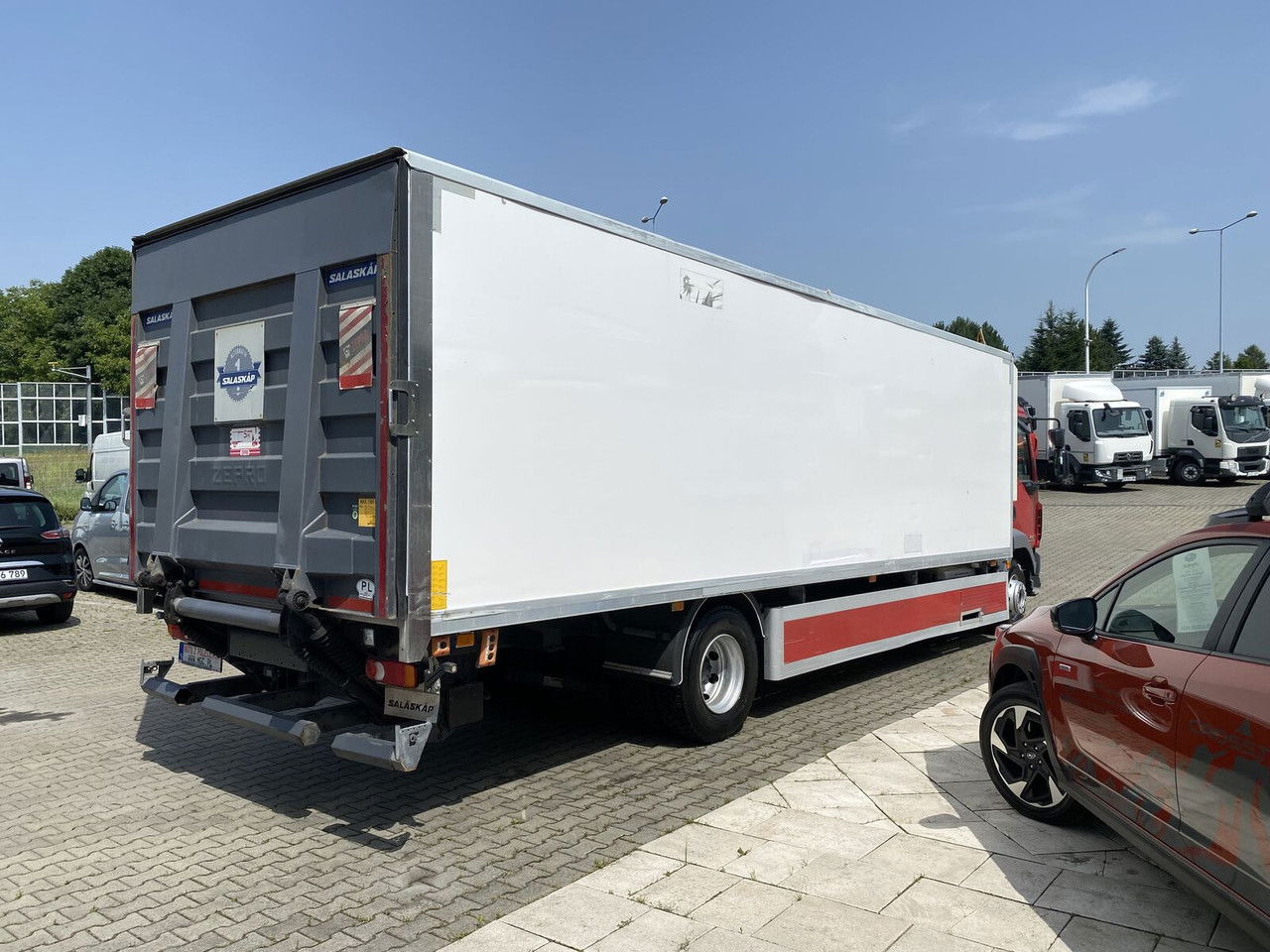 DAF LF 250 E6 AUT / 119TKM / Hulsteins -24 +25 / 18 EP / Serviced - شاحنة الفريزر: صورة 5 DAF LF 250 E6 AUT / 119TKM / Hulsteins -24 +25 / 18 EP / Serviced - شاحنة الفريزر: صورة 5