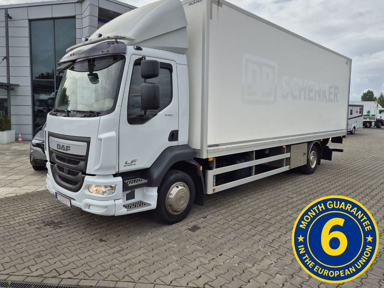 DAF LF 250 FA / 3 Seats / Works Great - شاحنة مقفلة: صورة 1 DAF LF 250 FA / 3 Seats / Works Great - شاحنة مقفلة: صورة 1