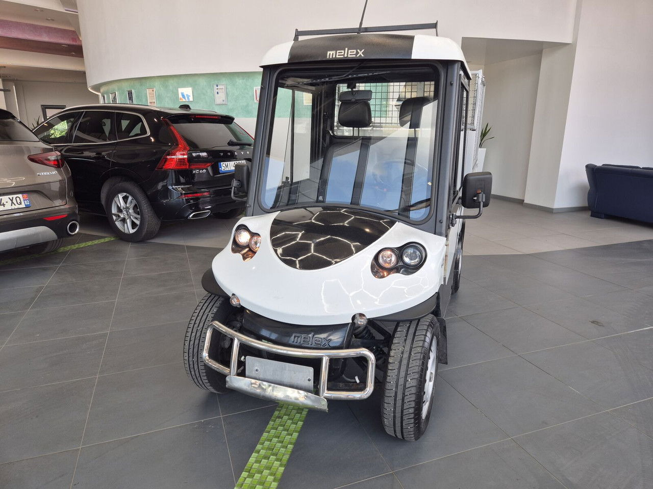 Diversen 381 Kipper / 1 Owner / Battery After Service Melex 381 Kipper / 1 Owner / Battery After Service - عربة الجولف: صورة 3 Diversen 381 Kipper / 1 Owner / Battery After Service Melex 381 Kipper / 1 Owner / Battery After Service - عربة الجولف: صورة 3