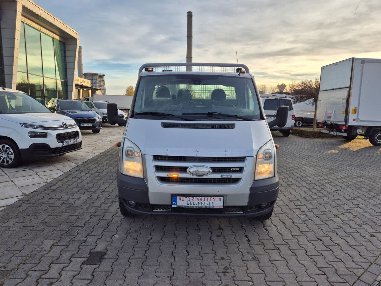 Ford Transit 350 2.4 TDCi / HDS Hiab / 1 Owner / Serviced - شاحنة مفتوحة: صورة 3 Ford Transit 350 2.4 TDCi / HDS Hiab / 1 Owner / Serviced - شاحنة مفتوحة: صورة 3