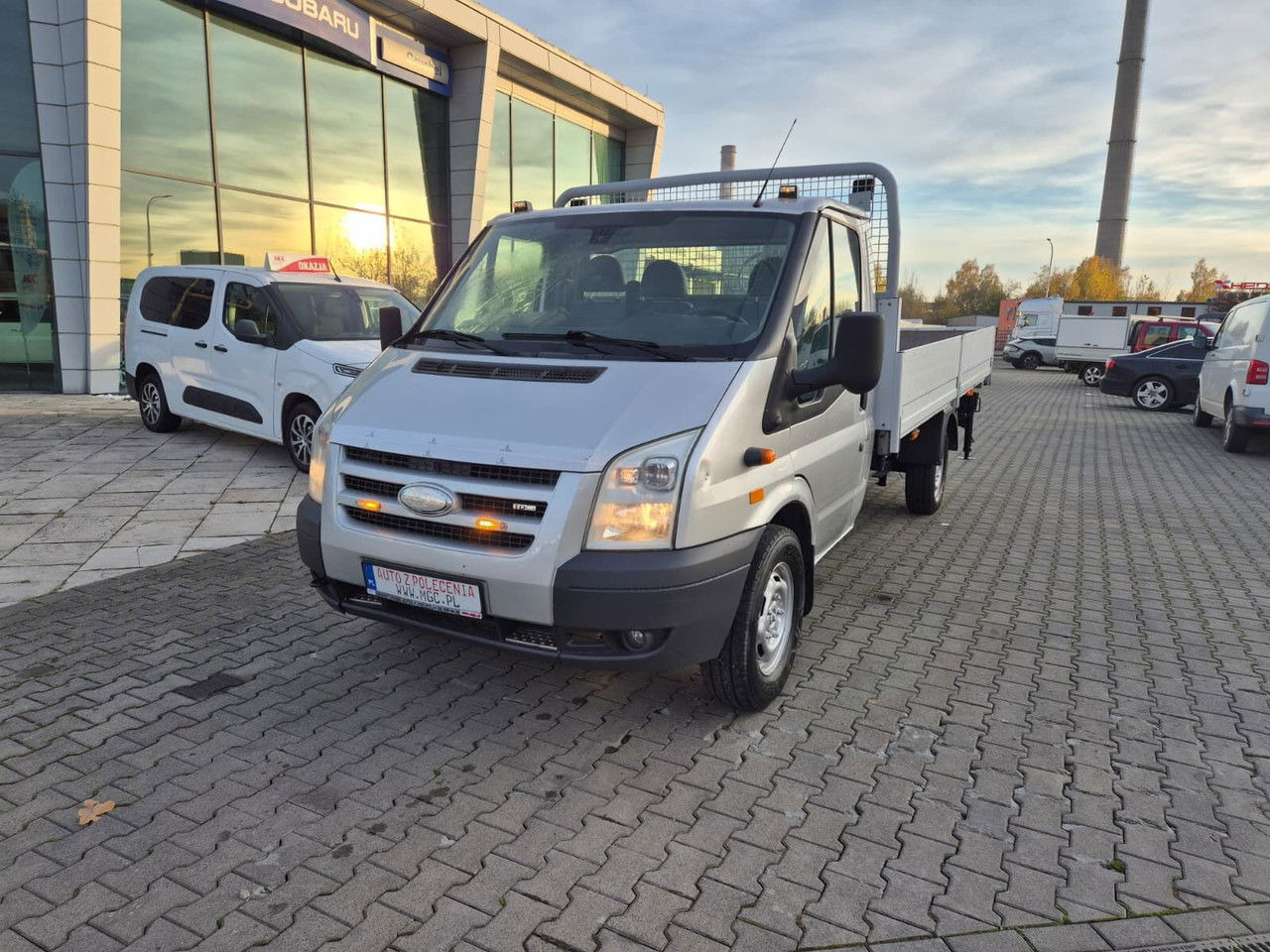 Ford Transit 350 2.4 TDCi / Very Strong Hiab / 1 Owner / Serviced - شاحنة مفتوحة: صورة 2 Ford Transit 350 2.4 TDCi / Very Strong Hiab / 1 Owner / Serviced - شاحنة مفتوحة: صورة 2