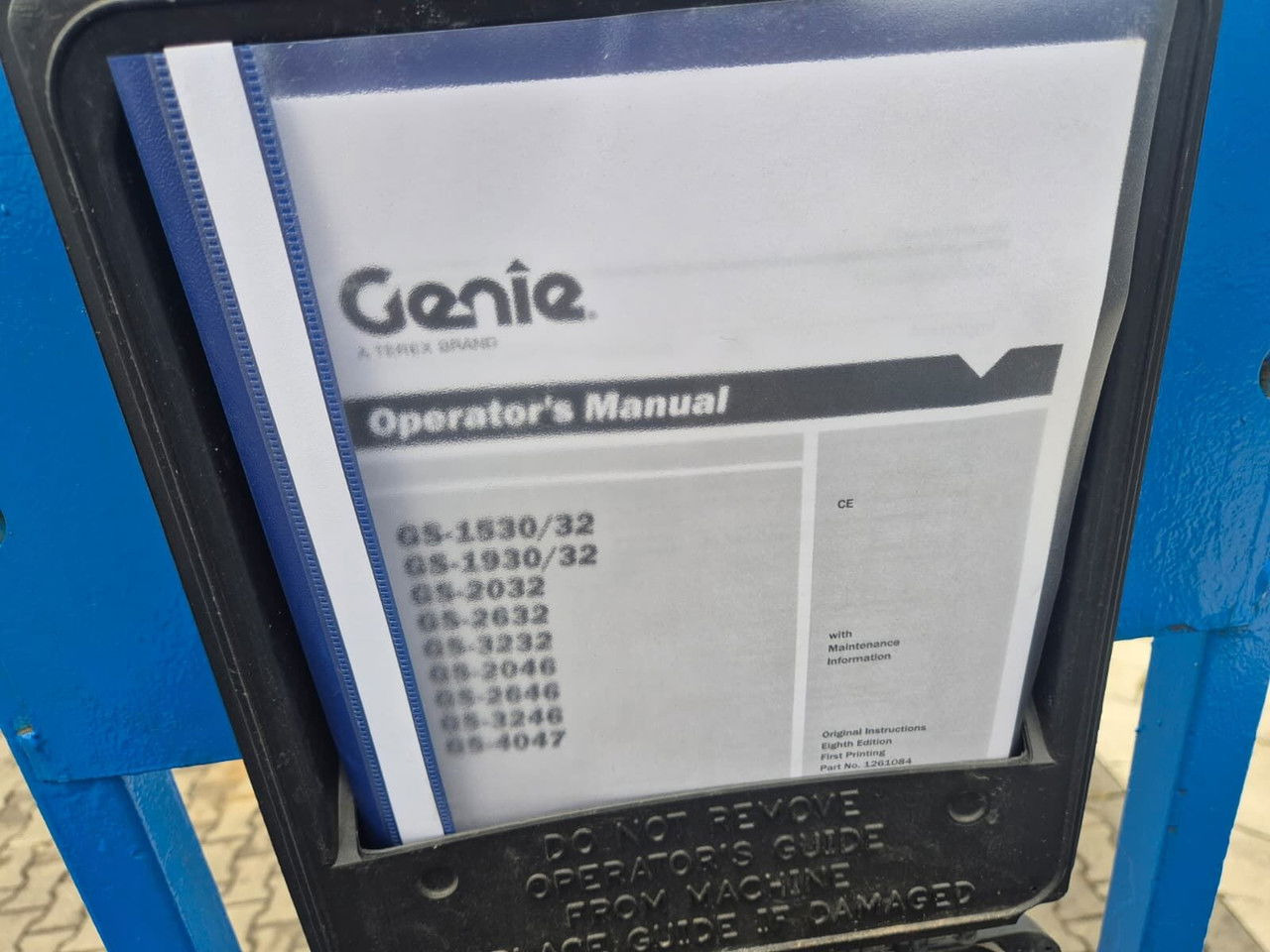 رافعة هيدروليكية مقصية Genie GS 4047 / Electric / 4X4 / 1 owner/ Only 780MH. / GS 4047 / Electric / 4X4 / 1 owner/ Only 780MH. / Very good con: صورة 17 رافعة هيدروليكية مقصية Genie GS 4047 / Electric / 4X4 / 1 owner/ Only 780MH. / GS 4047 / Electric / 4X4 / 1 owner/ Only 780MH. / Very good con: صورة 17