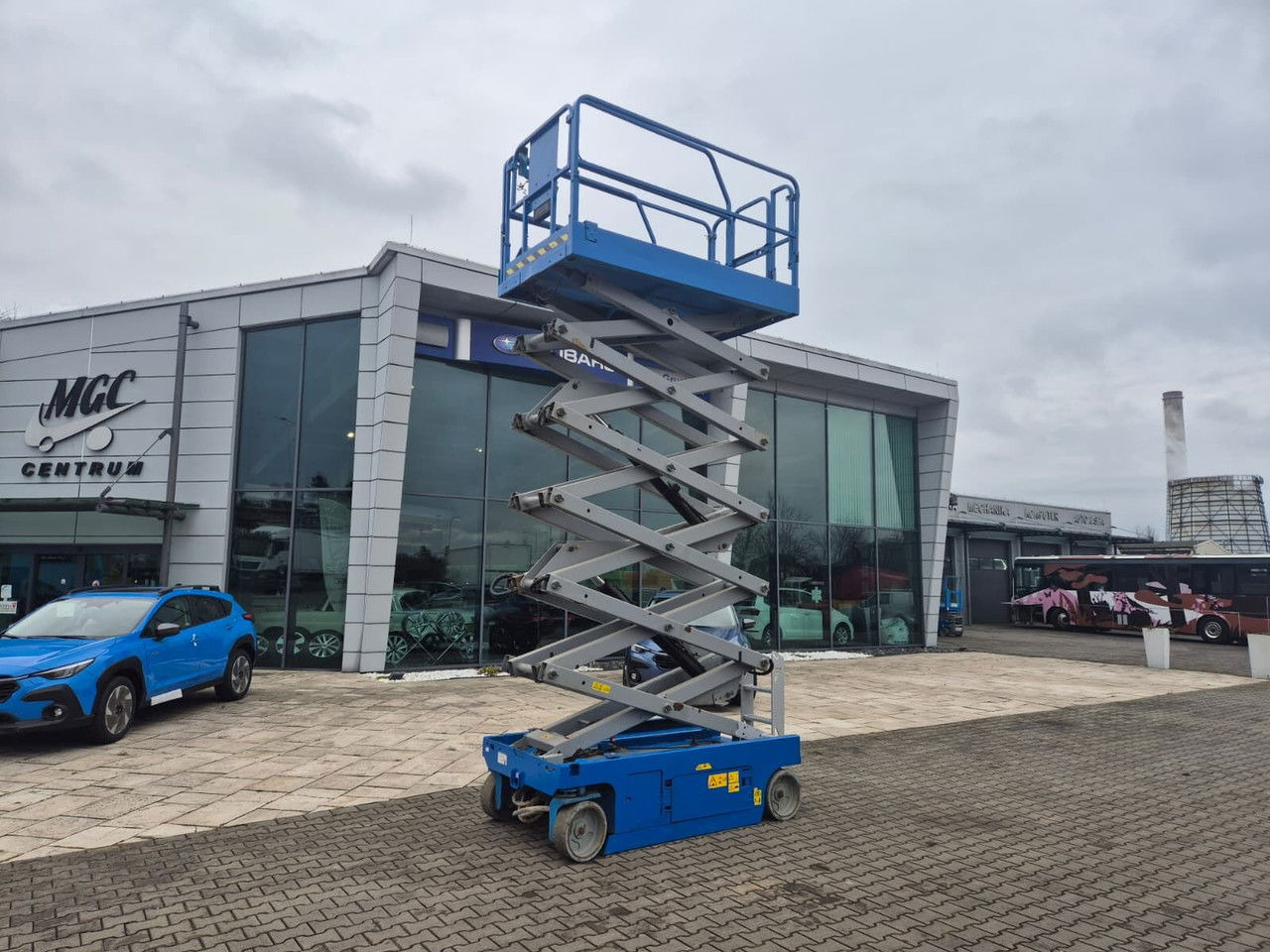 رافعة هيدروليكية مقصية Genie GS 4047 / Electric / 4X4 / 1 owner/ Only 780MH. / GS 4047 / Electric / 4X4 / 1 owner/ Only 780MH. / Very good con: صورة 13 رافعة هيدروليكية مقصية Genie GS 4047 / Electric / 4X4 / 1 owner/ Only 780MH. / GS 4047 / Electric / 4X4 / 1 owner/ Only 780MH. / Very good con: صورة 13