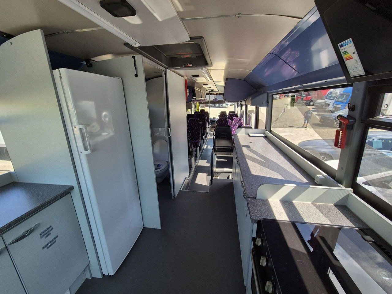 مركبة كوتش, عربة التخييم Irisbus Iveco 330 KM / Like Camper / Solar Panels: صورة 21 مركبة كوتش, عربة التخييم Irisbus Iveco 330 KM / Like Camper / Solar Panels: صورة 21