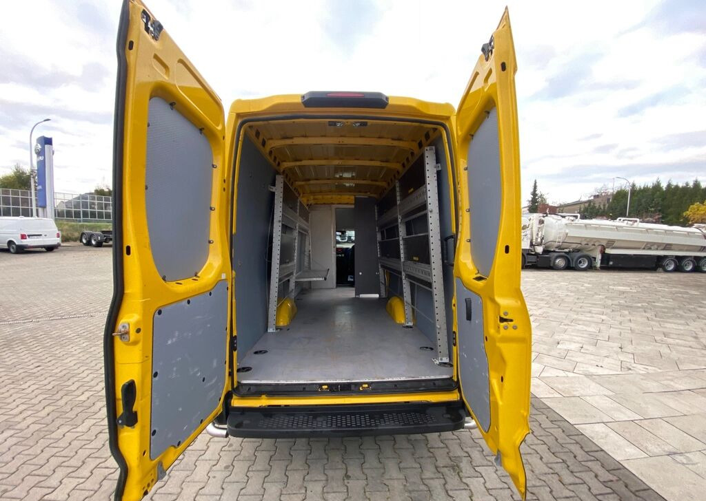 Iveco Daily 35S16 HI-Matic / 1 Owner / L4H2 / MAX / Webasto / Great C  Iveco Daily 35S16 HI-Matic / 1 Owner / L4H2 / MAX / Webasto / Great C: صورة 28
