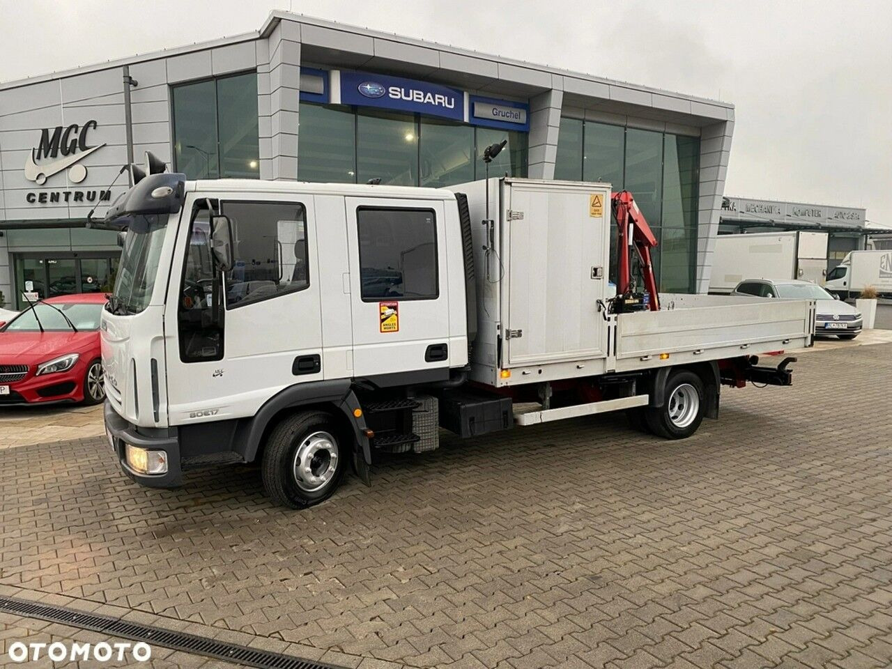 Iveco Eurocargo ML80E17 / HDS HMF / 1 Owner / Doka Iveco Eurocargo ML80E17 / HDS HMF / 1 Owner / Doka - شاحنات مسطحة, شاحنة كرين: صورة 2 Iveco Eurocargo ML80E17 / HDS HMF / 1 Owner / Doka Iveco Eurocargo ML80E17 / HDS HMF / 1 Owner / Doka - شاحنات مسطحة, شاحنة كرين: صورة 2