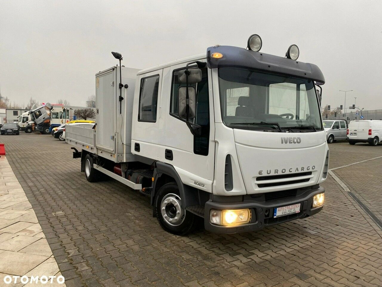 Iveco Eurocargo ML80E17 - شاحنات مسطحة, شاحنة كرين: صورة 5 Iveco Eurocargo ML80E17 - شاحنات مسطحة, شاحنة كرين: صورة 5