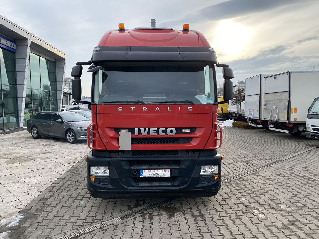 Iveco Stralis 360 AT 190 / Euro 5 / NEW Service / Long Frame - شاحنة هيكل كابينة: صورة 4 Iveco Stralis 360 AT 190 / Euro 5 / NEW Service / Long Frame - شاحنة هيكل كابينة: صورة 4