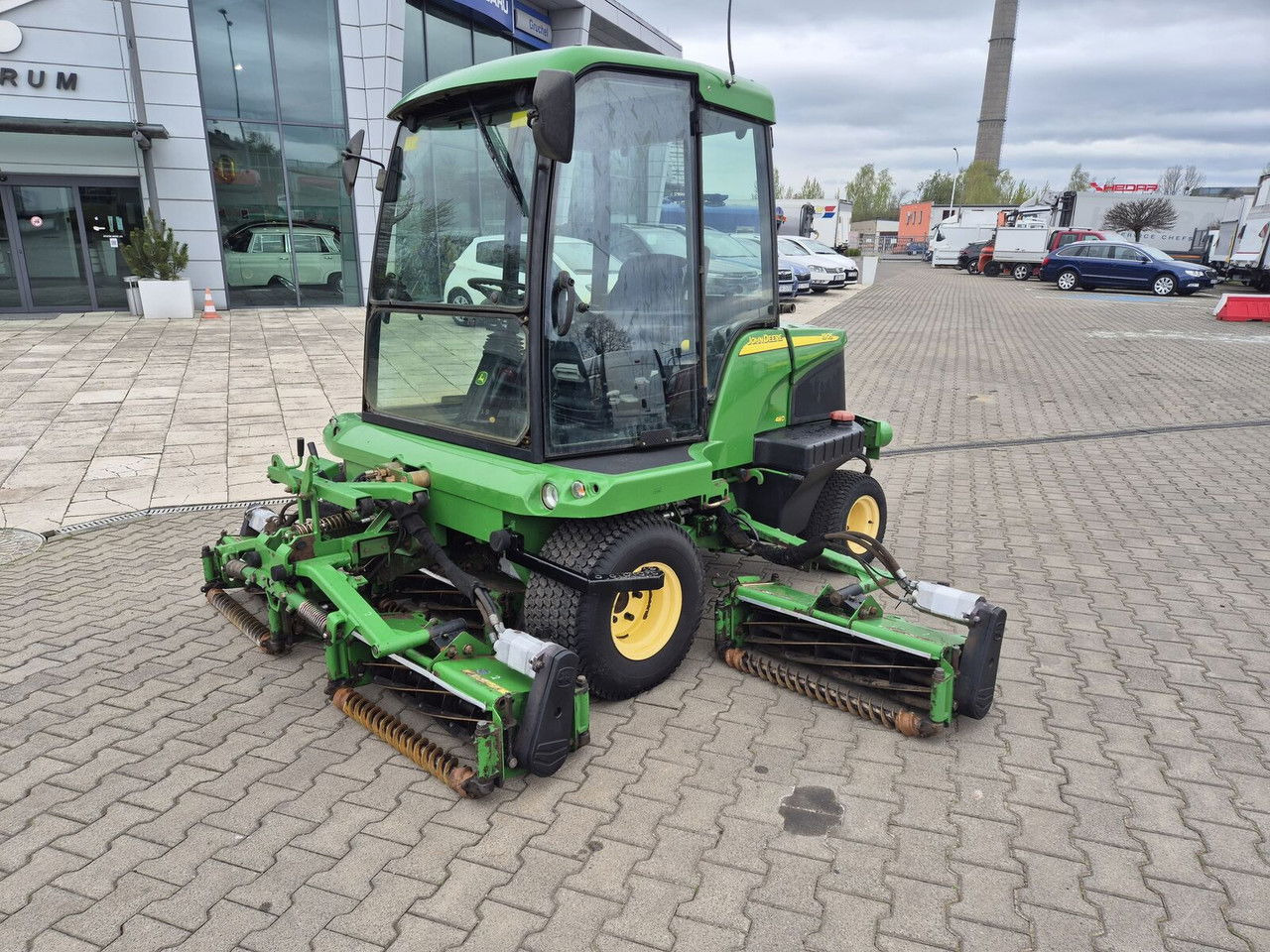 JOHN DEERE 1905 4WD / 2010 / Serviced / Cabin - جزازة أعشاب الحدائق: صورة 1 JOHN DEERE 1905 4WD / 2010 / Serviced / Cabin - جزازة أعشاب الحدائق: صورة 1