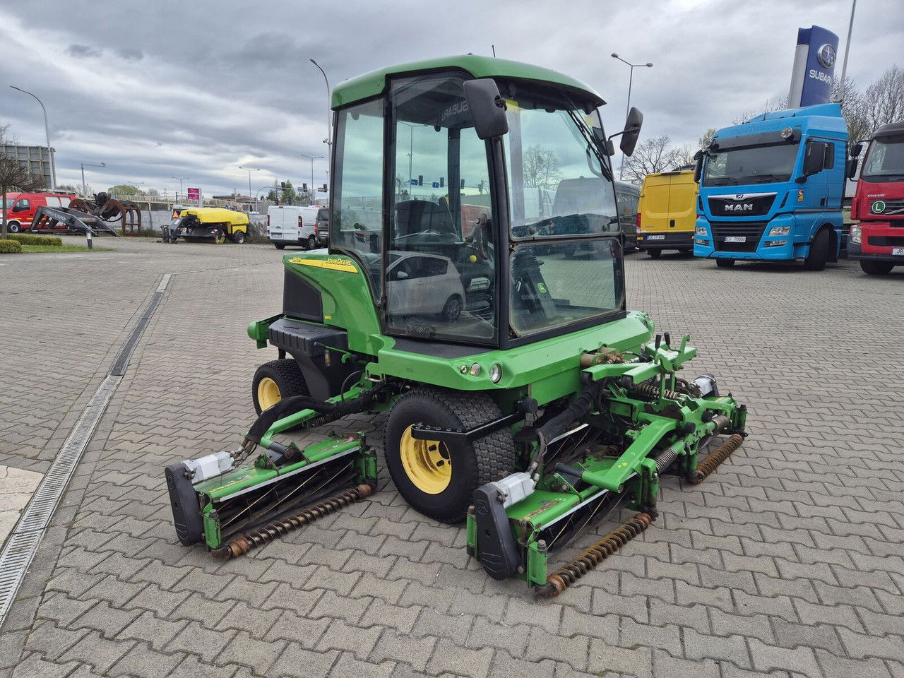 John Deere 1905 4WD / 2010 / Serviced / Cabin - جزازة أعشاب الحدائق: صورة 4 John Deere 1905 4WD / 2010 / Serviced / Cabin - جزازة أعشاب الحدائق: صورة 4