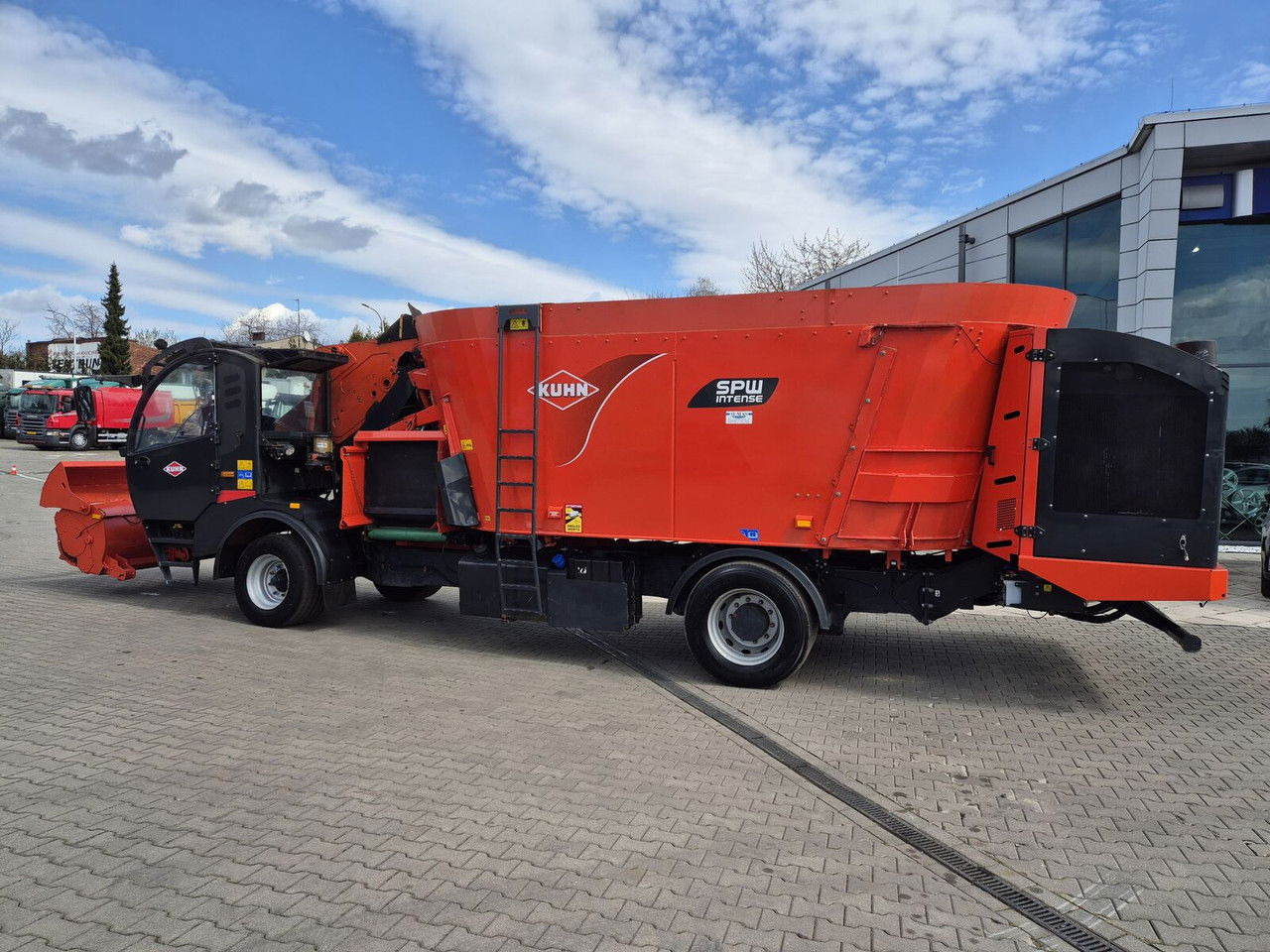 عربة خلط الأعلاف Kuhn SPW 22 / LOW MTH / 1 Owner / Works Great: صورة 14