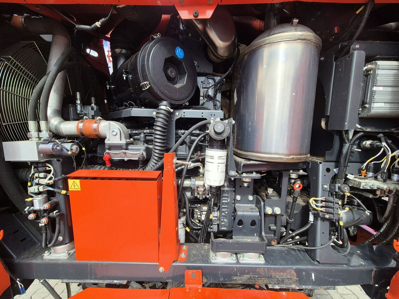 عربة خلط الأعلاف Kuhn SPW 22 / LOW MTH / 1 Owner / Works Great: صورة 29