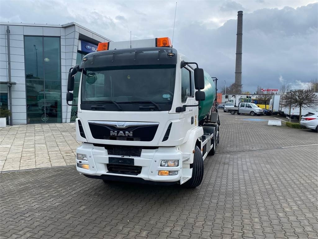 MAN TGM 26.340 / PERFECT CONDITION / 1 OWNER - شاحنة خلاطة خرسانة: صورة 3 MAN TGM 26.340 / PERFECT CONDITION / 1 OWNER - شاحنة خلاطة خرسانة: صورة 3