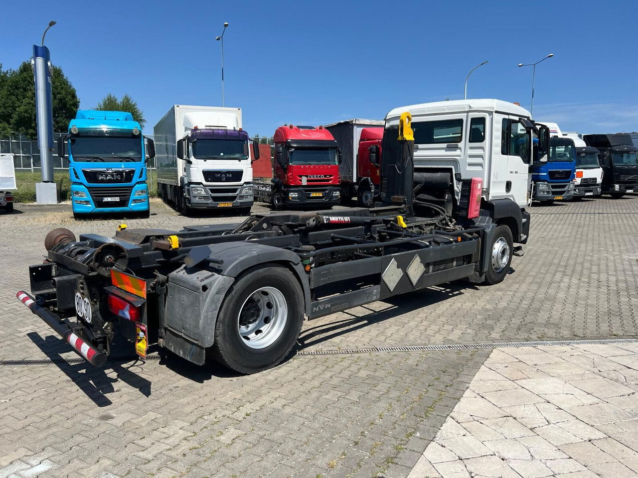 MAN TGS 18.320 / Multilift Joab / BIG Wheelbase - شاحنات الحاويات / جسم علوي قابل للتغيير شاحنة: صورة 5 MAN TGS 18.320 / Multilift Joab / BIG Wheelbase - شاحنات الحاويات / جسم علوي قابل للتغيير شاحنة: صورة 5