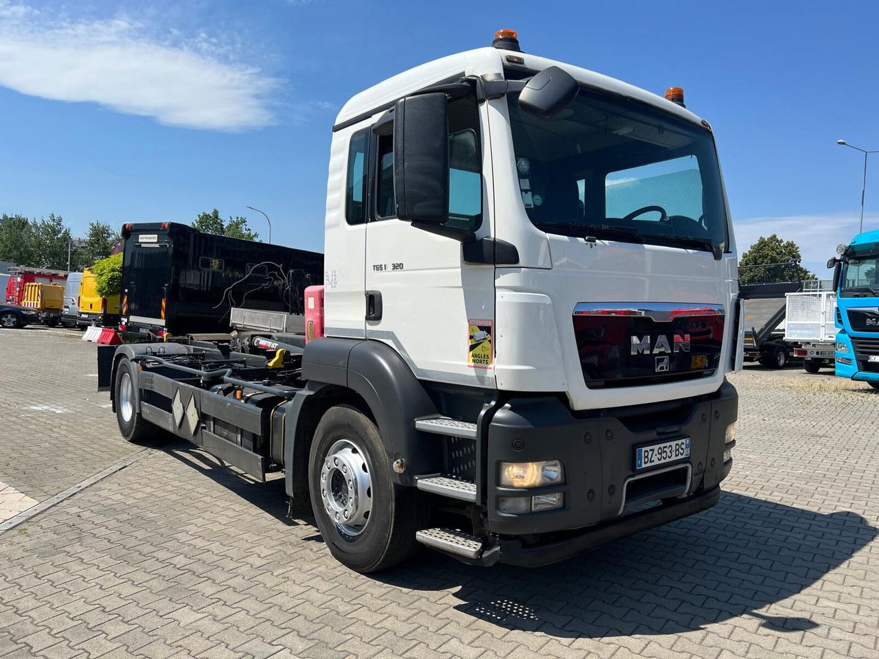 MAN TGS 18.320 NO Rust / Multilift Joab / BIG Wheelbase - شاحنات الحاويات / جسم علوي قابل للتغيير شاحنة: صورة 1 MAN TGS 18.320 NO Rust / Multilift Joab / BIG Wheelbase - شاحنات الحاويات / جسم علوي قابل للتغيير شاحنة: صورة 1