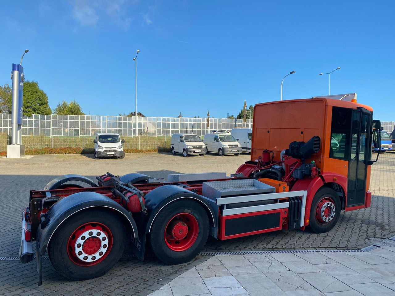 MERCEDES-BENZ Mercedes-Benz Eqonic 2628 - 1 Owner - Euro6 - LOW KM - شاحنة هيكل كابينة: صورة 2 MERCEDES-BENZ Mercedes-Benz Eqonic 2628 - 1 Owner - Euro6 - LOW KM - شاحنة هيكل كابينة: صورة 2