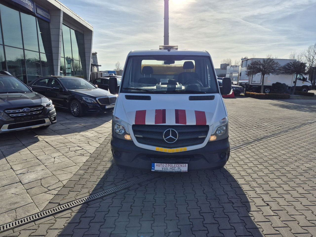 Mercedes-Benz Sprinter 316 CDi Aut. / Hummel HU2 / Webasto / 1 Owner - شاحنة النفايات: صورة 4 Mercedes-Benz Sprinter 316 CDi Aut. / Hummel HU2 / Webasto / 1 Owner - شاحنة النفايات: صورة 4