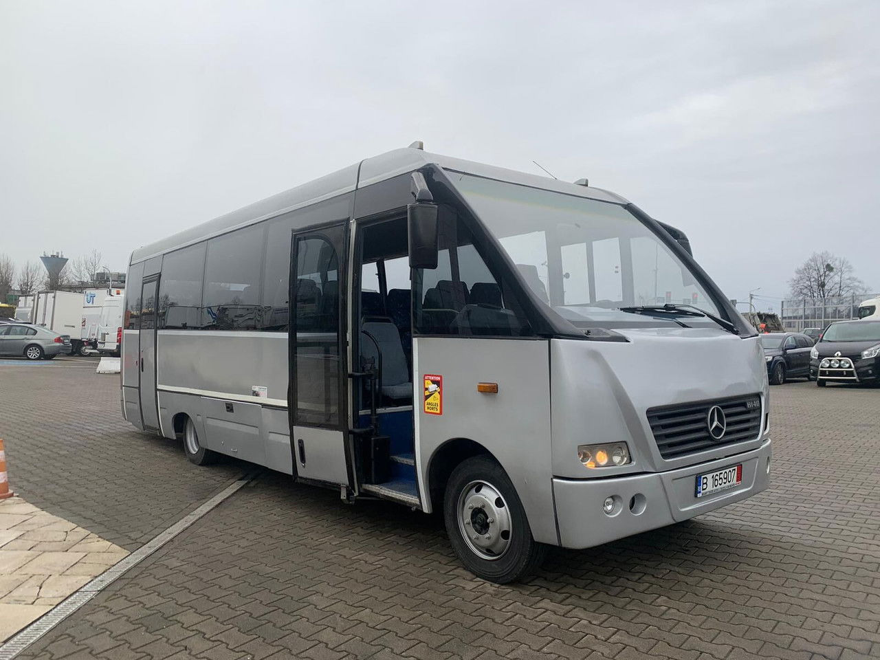 Mercedes-Benz Vario 814D, Mediano, Cibro, Vario,33 seats, E4, Wide Body - حافلة سوبربان: صورة 2 Mercedes-Benz Vario 814D, Mediano, Cibro, Vario,33 seats, E4, Wide Body - حافلة سوبربان: صورة 2