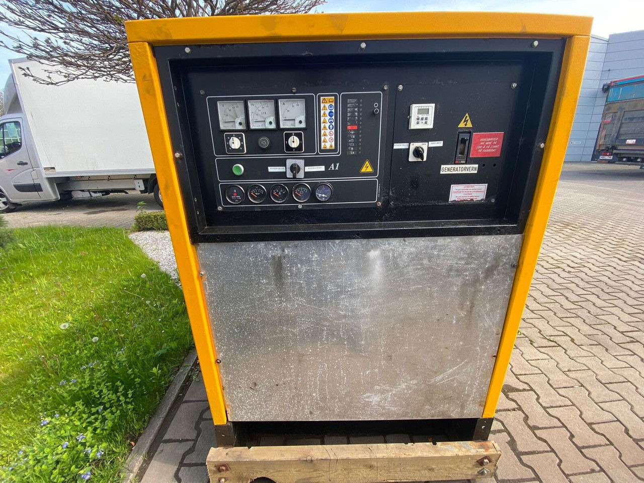 SDMO NS 60 W M, Silent generator 60kVA, 48KW NS 60 W M, Silent generator 60kVA, - مجموعة المولدات: صورة 3 SDMO NS 60 W M, Silent generator 60kVA, 48KW NS 60 W M, Silent generator 60kVA, - مجموعة المولدات: صورة 3