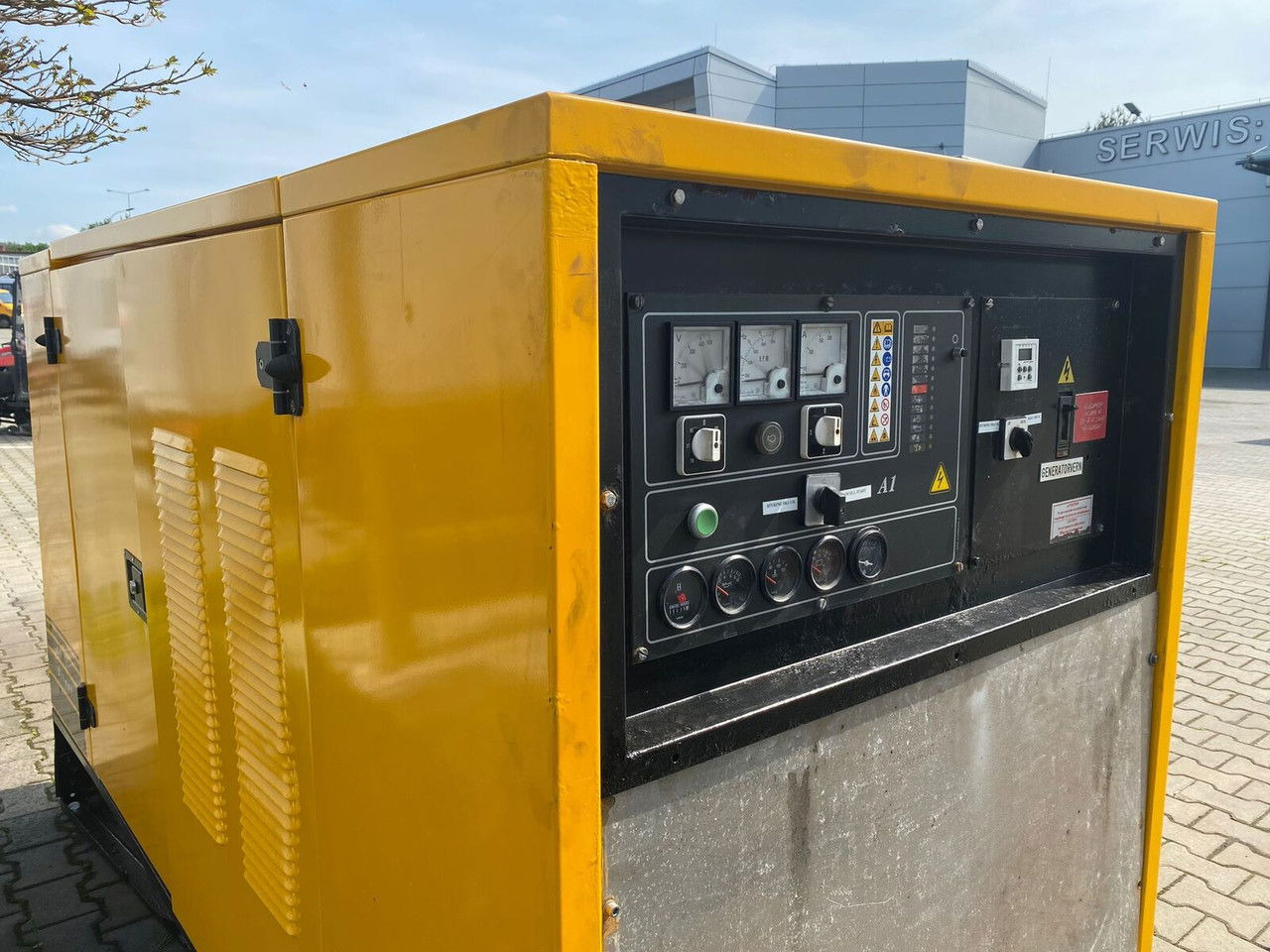 SDMO NS 60 W M, Silent generator 60kVA, 48KW NS 60 W M, Silent generator 60kVA, - مجموعة المولدات: صورة 1 SDMO NS 60 W M, Silent generator 60kVA, 48KW NS 60 W M, Silent generator 60kVA, - مجموعة المولدات: صورة 1