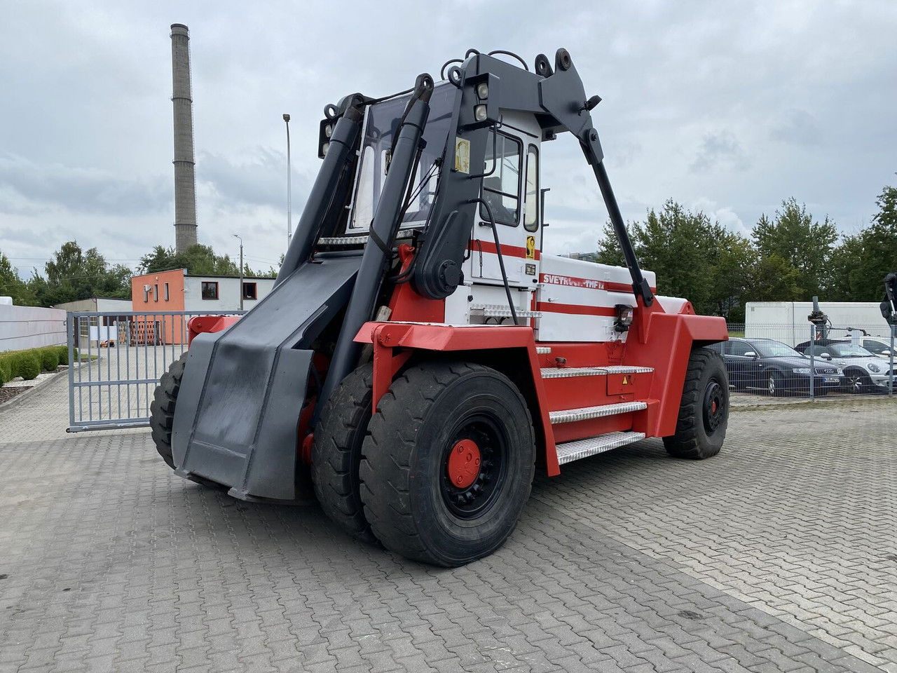 SVETRUCK TMF 12/9 HB / 1 Owner / Elme Spreader / Wood LOG A RM - المعبِّئ المناول: صورة 3 SVETRUCK TMF 12/9 HB / 1 Owner / Elme Spreader / Wood LOG A RM - المعبِّئ المناول: صورة 3