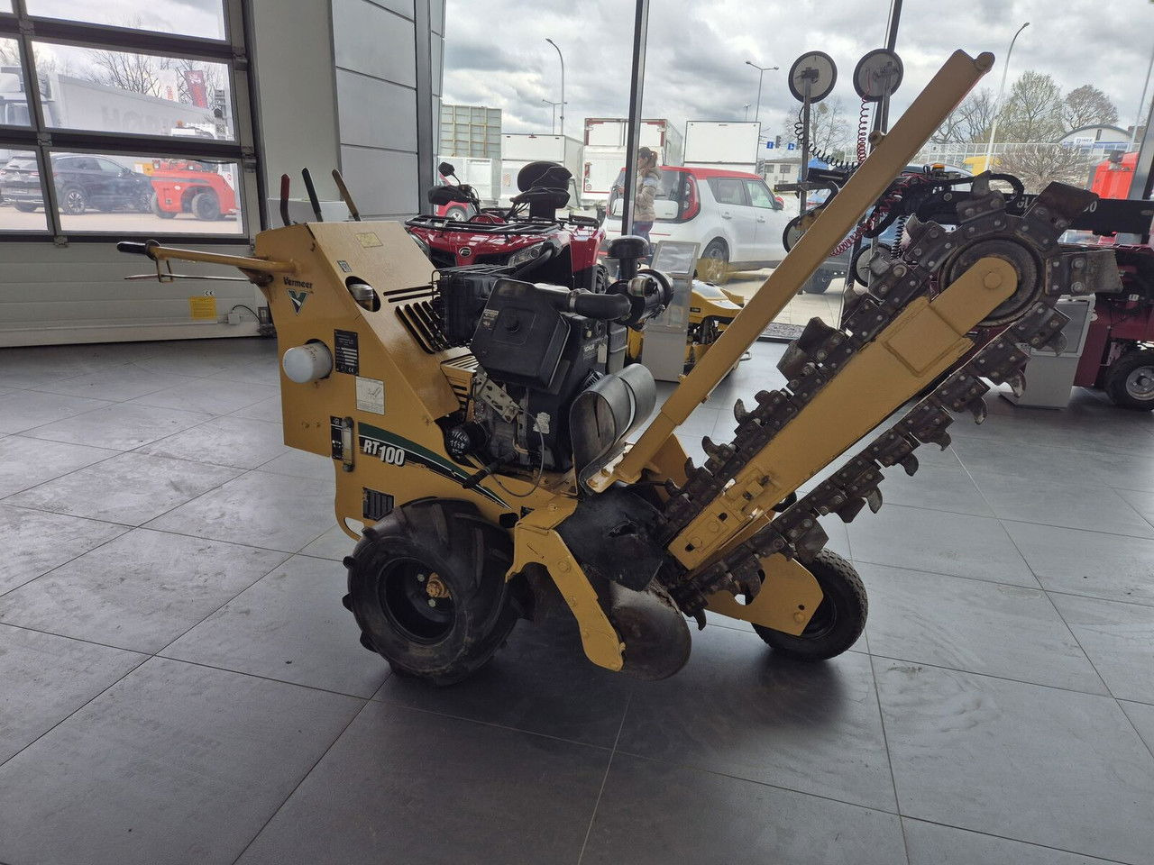 Vermeer RT100 / Trench SAW / Mini Chain Excavator / Idea L FOR Cables - حفارة الخنادق: صورة 5 Vermeer RT100 / Trench SAW / Mini Chain Excavator / Idea L FOR Cables - حفارة الخنادق: صورة 5